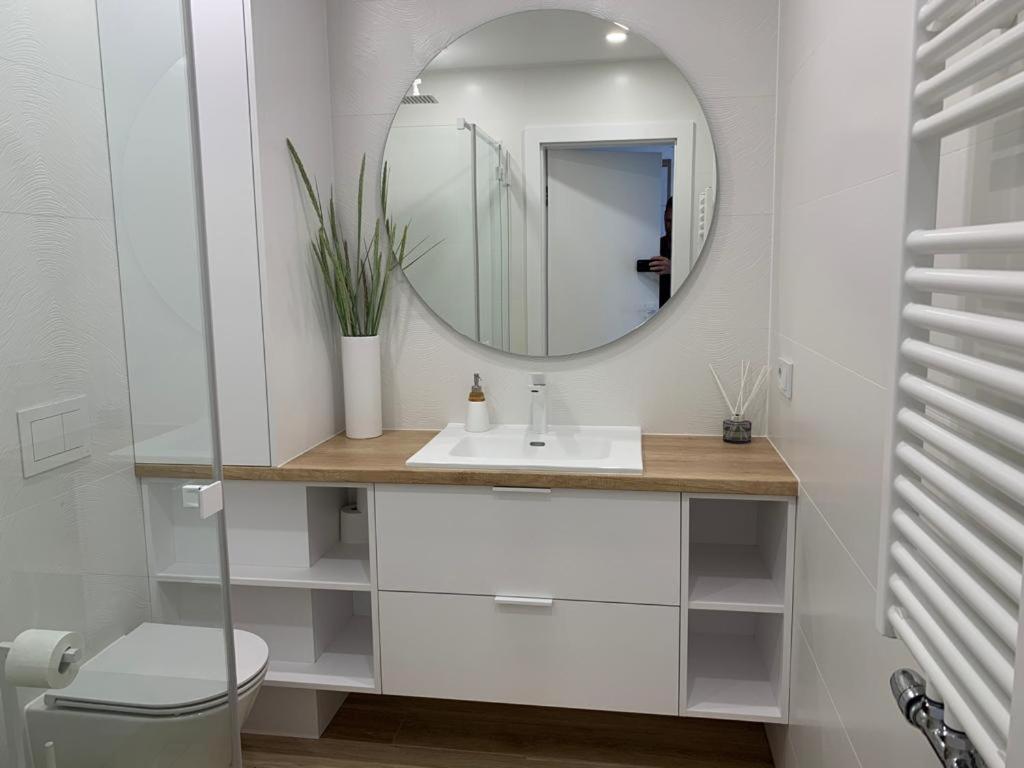 Apartament Nadmorski Z Basenem Klifowa Реваль Экстерьер фото