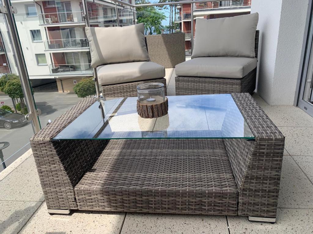 Apartament Nadmorski Z Basenem Klifowa Реваль Экстерьер фото